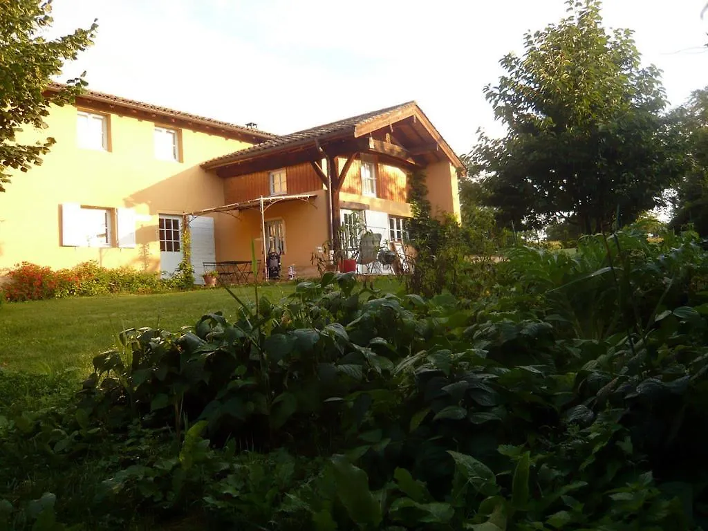 Гостевой дом Bed & Breakfast - Maison De Marie Messimy-sur-Saone Франция